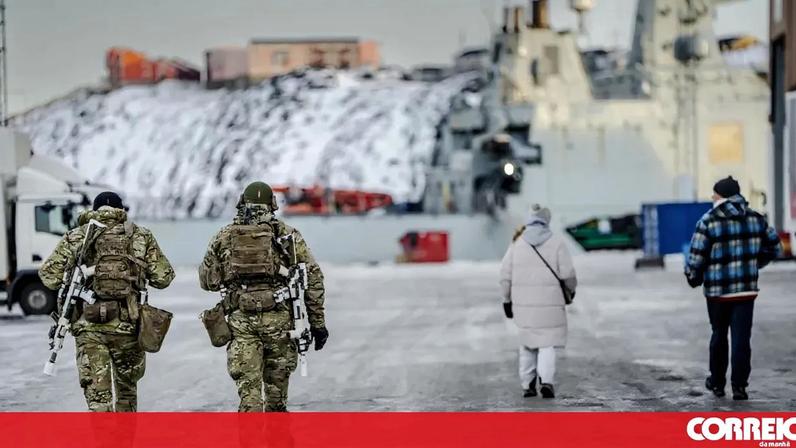 Militares em Nuuk, capital da Gronelândia