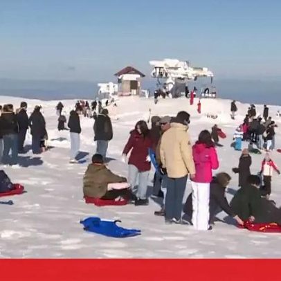 Milhares celebram a passagem de ano com neve na Serra da Estrela