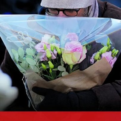 Jovem portuguesa tinha mesa marcada no bar suíço onde morreram 40, desmarcou