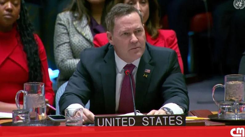 A emocionante homenagem dos esquiadores de Crans-Montana às vítimas da tragédia em bar na passagem de ano