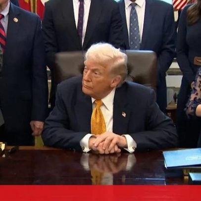 Trump diz que não abdica de opções sobre Gronelândia