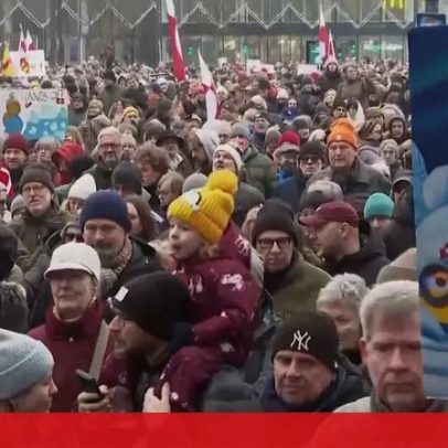 Milhares de pessoas protestam em Copenhaga contra plano dos EUA sobre a Gronelândia
