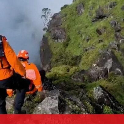Destroços do avião que pode ter caído em Sulawesi com 11 pessoas