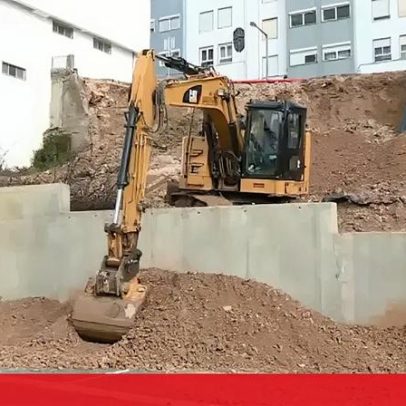 Deslizamento de terras em Cascais devido ao mau tempo