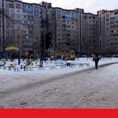 Ucranianos passam frio sem eletricidade ou aquecimento após ataques russos