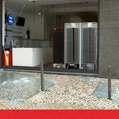 Loja na Costa da Caparica com vidros partidos após incidente com Kristen