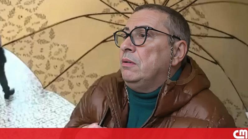 Depressão Kristin: mulher que vive na freguesia de Carreira teve de se deslocar até à cidade de Leiria para ter eletricidade