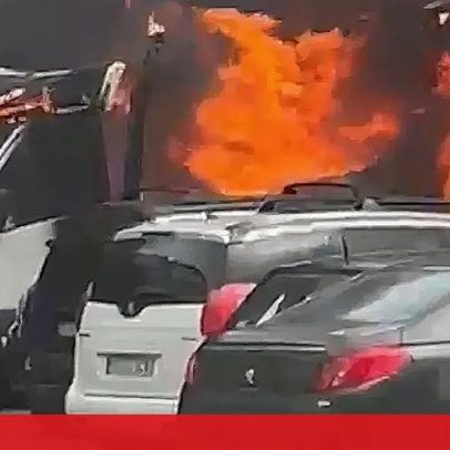 Carrinha incendiada em Lisboa é filmada em vídeo