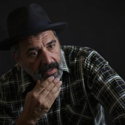 Manuel João Vieira desafia líderes partidários e convoca voto em si próprio