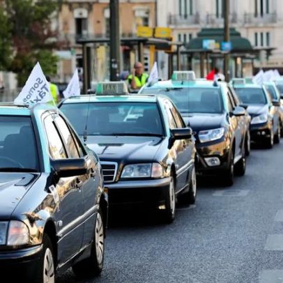 Profissionais de táxi disponíveis para colaborar no transporte de doentes