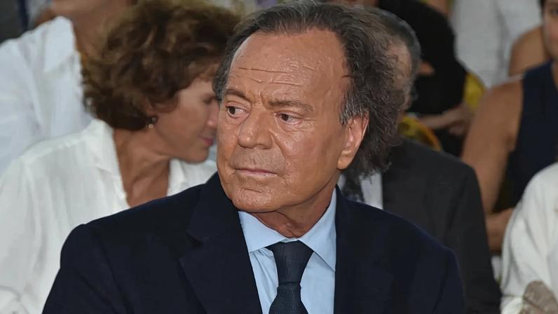 Julio Iglesias