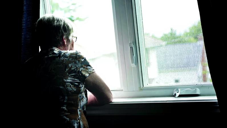 Gota de sangue do dedo pode detetar Alzheimer