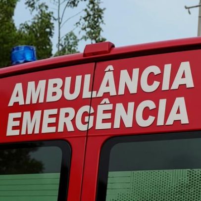 Dois feridos em despiste e colisão entre várias viaturas; A25 condicionada