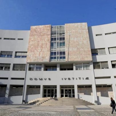 Julgamento do homicídio de jovem junto ao Bar Académico de Braga começa segunda