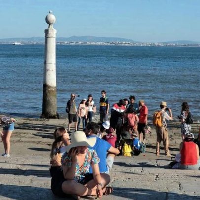 Mortes sobem 34,5% em dezembro; saldo natural piora, população cresce em 2025