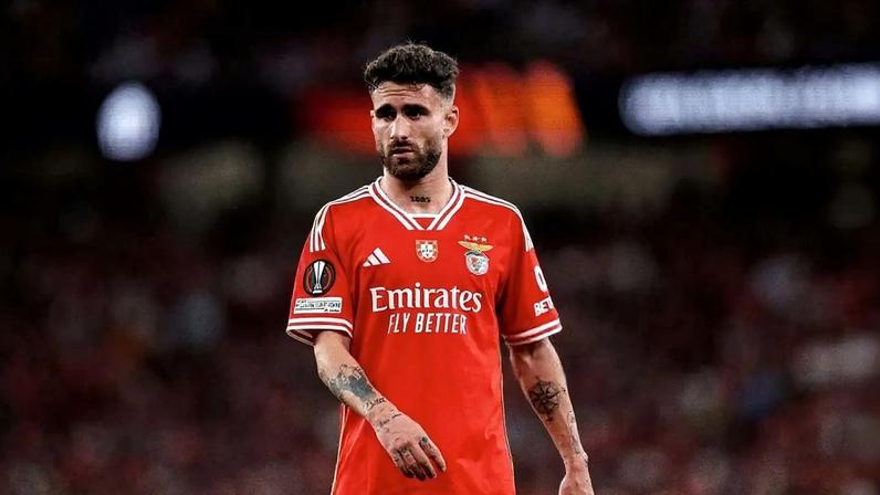 Três novos reforços a caminho para o balneário do Benfica