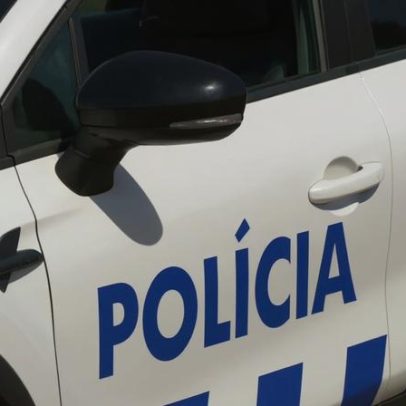Homem de 45 anos detido por violência doméstica e faca apreendida