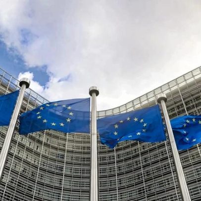 Embaixador dos EUA na UE solicita aprovação do acordo comercial pelo Parlamento Europeu