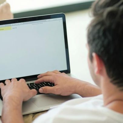 Homens denunciam à PJ chantagem com vídeos íntimos