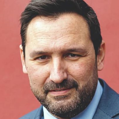 Julgamento de ex-dirigente do Chega por prostituição de menores à porta fechada