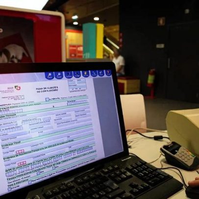 Famílias investem 15 milhões de euros por dia em certificados de aforro em 2025