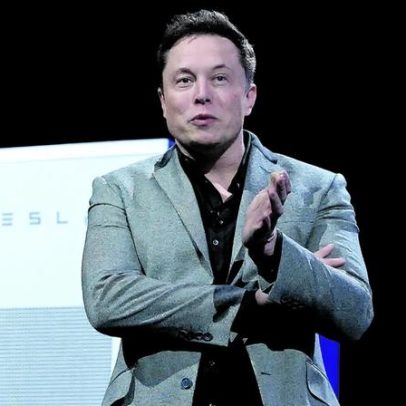 Tesla encerra Model S e X e foca-se na robótica