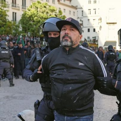 Cúmulo de penas congela libertação de Mário Machado
