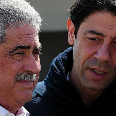 Rui Costa não interage com Vieira na inauguração