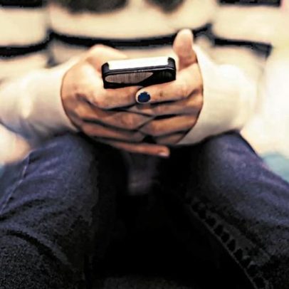 Enfermeira vive três meses em pânico devido a perseguição online