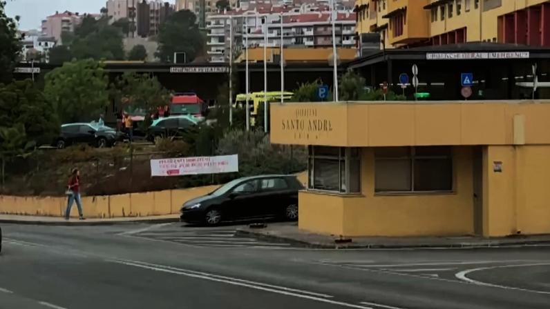 Ferido grave em colisão frontal na IC2