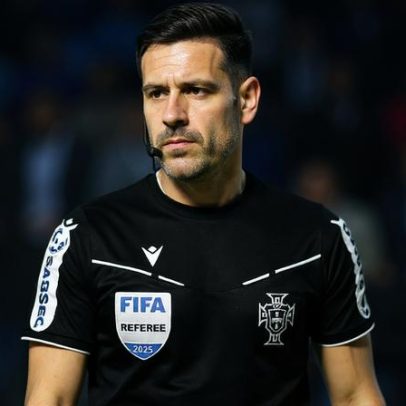 Árbitro visado por Mourinho apita jogo entre FC Porto e Guimarães