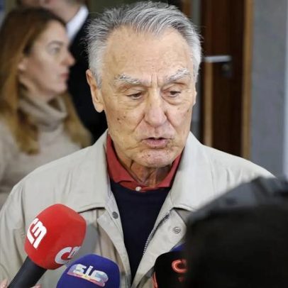 Cavaco Silva confirma voto em António José Seguro