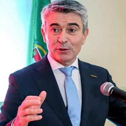 Carneiro acusa Governo de mentir sobre fronteiras abertas