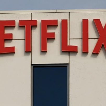 Netflix apresenta oferta simplificada para adquirir Warner Bros e mantém valor