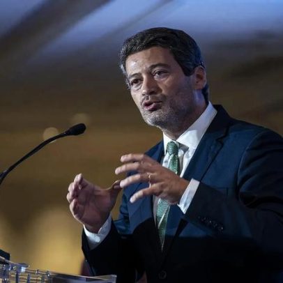 Ventura diz que não faz sentido uma campanha normal face à calamidade