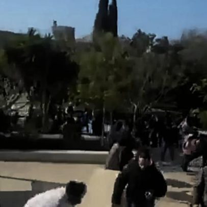Ataque israelita fere dezenas de palestinianos numa universidade na Cisjordânia