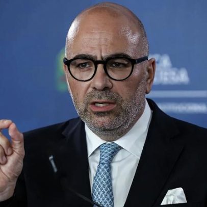 Ministro antecipa escolha do comprador da TAP até ao verão