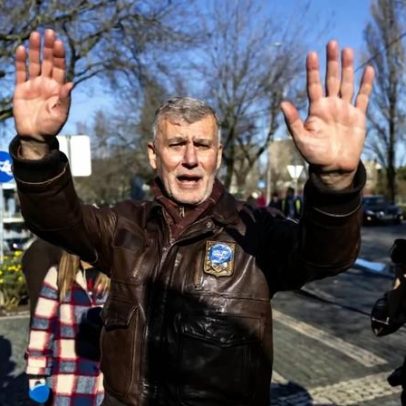 Gouveia e Melo afirma estar farto de sondagens e não comenta