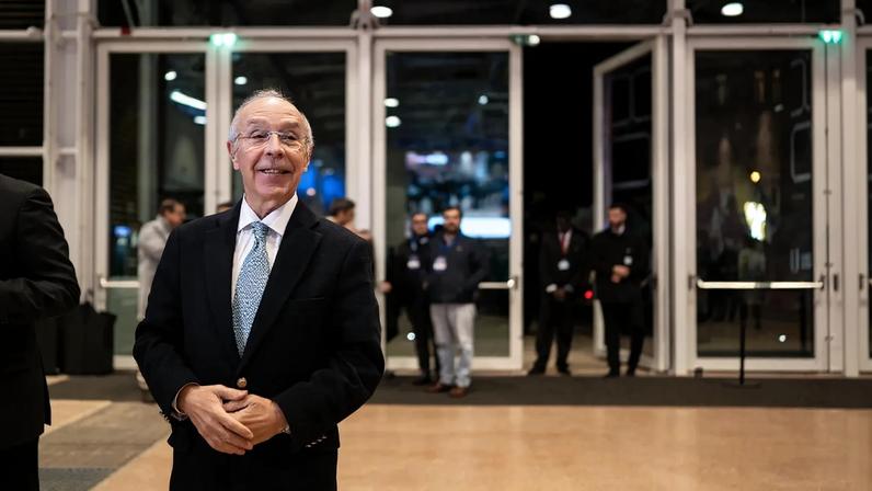 Marques Mendes defende estabilidade para aumentar salários e reduzir impostos