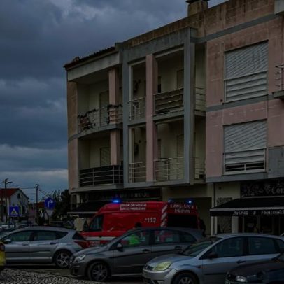 Mulher morre em Sesimbra após 40 minutos de espera por socorro