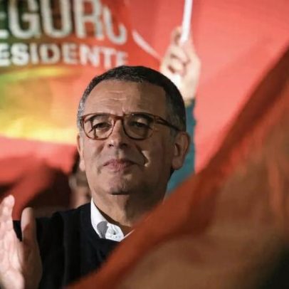 Seguro afasta euforias das sondagens e pede votos aos democratas