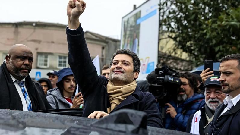 Ventura critica recuo de Cotrim sobre apoio e rejeita tema de alegado assédio