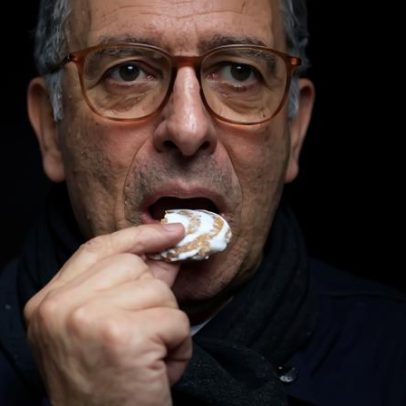 Seguro come cavacas em Aveiro para temperar a acidez do País