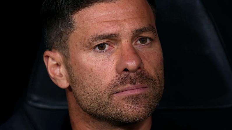 Real Madrid dispensa Xabi Alonso