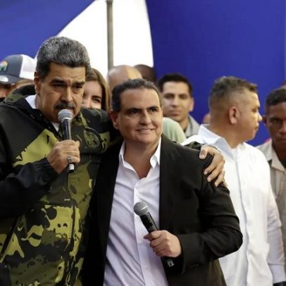 Presidente interina da Venezuela afasta aliado de Maduro do governo