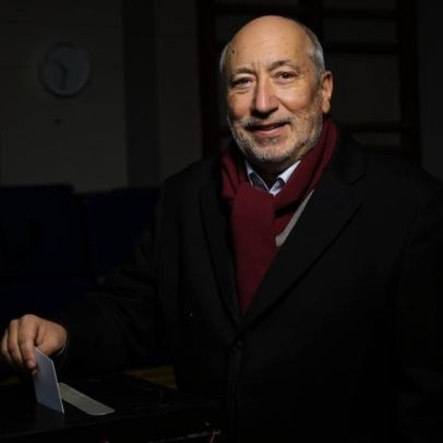 António Filipe pede voto em Seguro para enfrentar propostas de Ventura