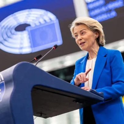 Von der Leyen promete investir na segurança do Ártico diante do poder dos EUA