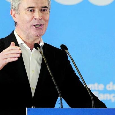 Carneiro encara eleição sem rival no PS