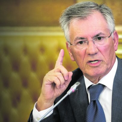 Documento oficial contradiz versão do Governo sobre pensões de Armando Vara