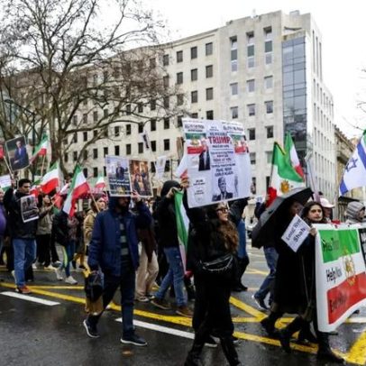 Manifestantes em Lisboa exigem intervenção internacional pela repressão no Irão